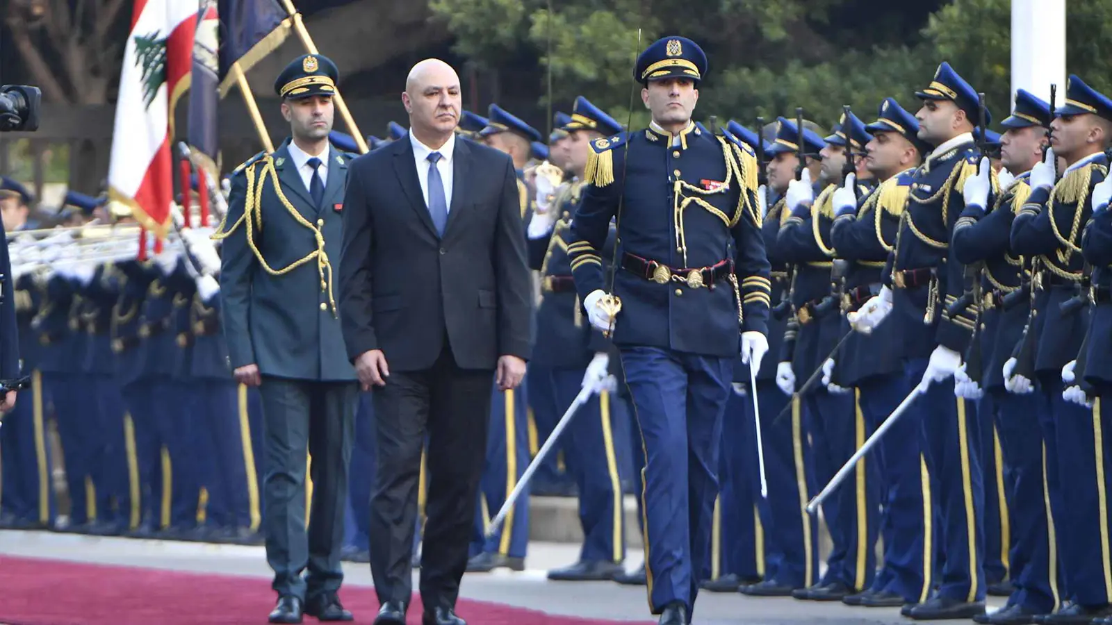 خبراء فرنسيون: باريس بدأت التحرك لاستعادة نفوذها في لبنان