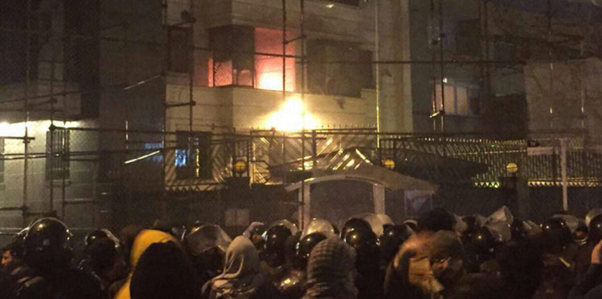 أمريكا وبريطانيا تدعوان السعودية وإيران إلى تخفيف حدة التوتر