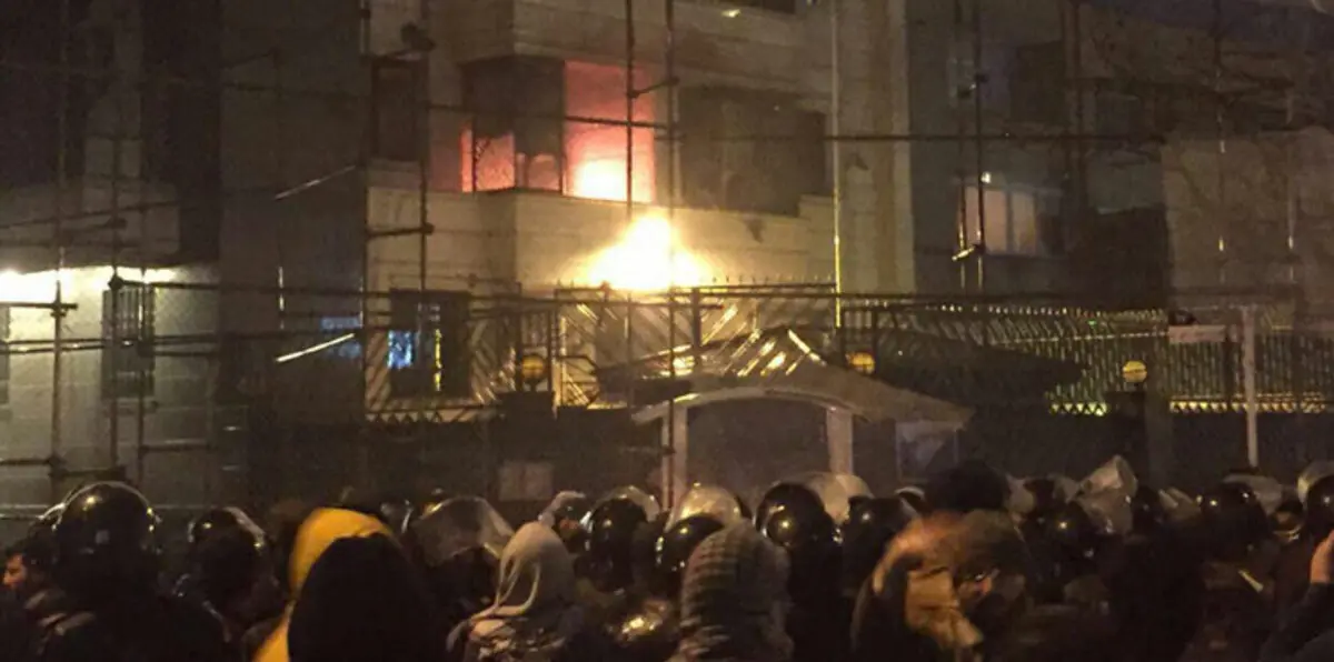 أمريكا وبريطانيا تدعوان السعودية وإيران إلى تخفيف حدة التوتر