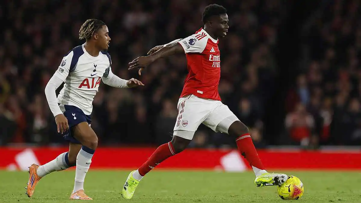 ملخص وأهداف ونتيجة مباراة آرسنال وتوتنهام بالدوري الإنجليزي