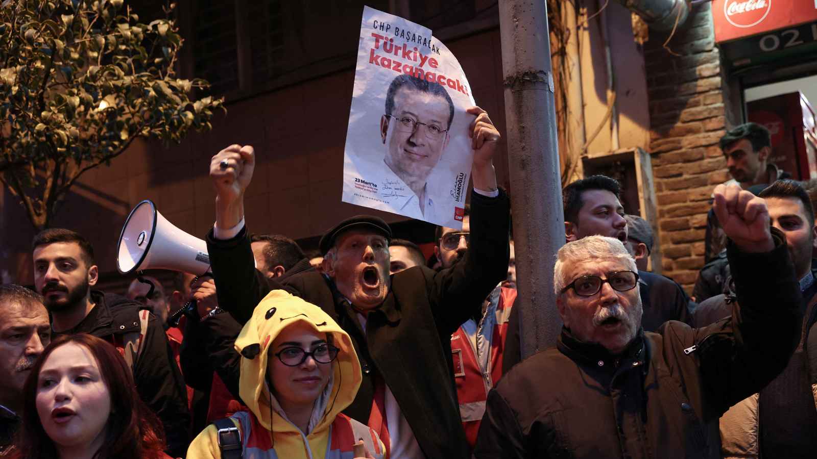 إمام أوغلو يمثل اليوم أمام القضاء التركي