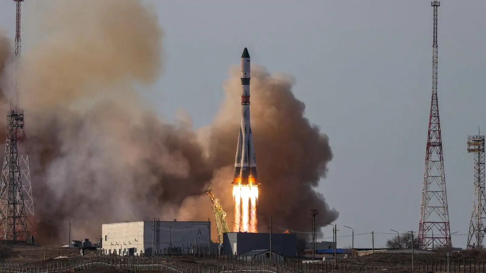 العراق .. إطلاق صواريخ من الموصل باتجاه قاعدة أمريكية في سوريا