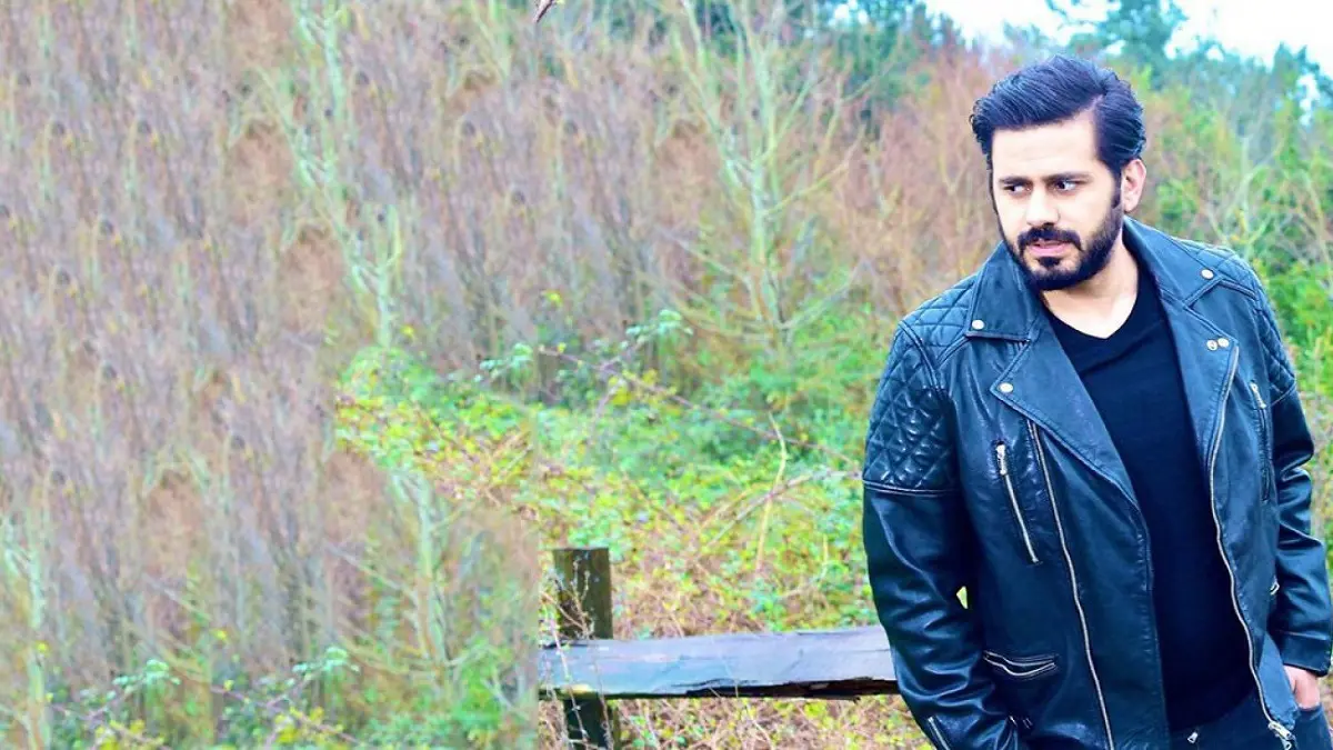 الفنان الكويتي عبدالله بو شهري ينفي تقديم نسخة خليجية من المسلسل التركي "الحب الأعمى"