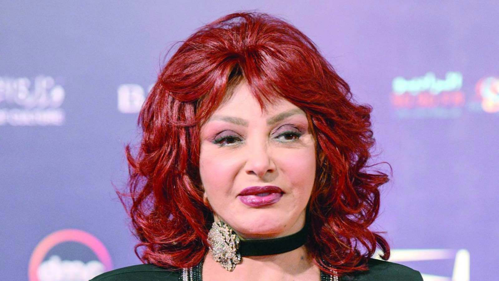 "سلسلة" أشعلت الجدل.. نبيلة عبيد توضح حقيقة خطبتها من ثري عربي