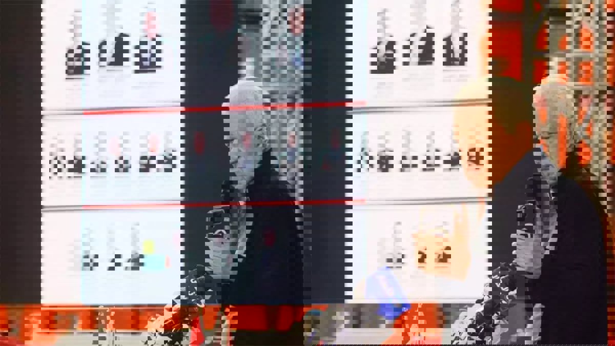 مرتضى منصور ينشر تسجيلا لكارتيرون يكشف فيه رحيله إلى الدوري السعودي.. ويشكوه للفيفا (فيديو)