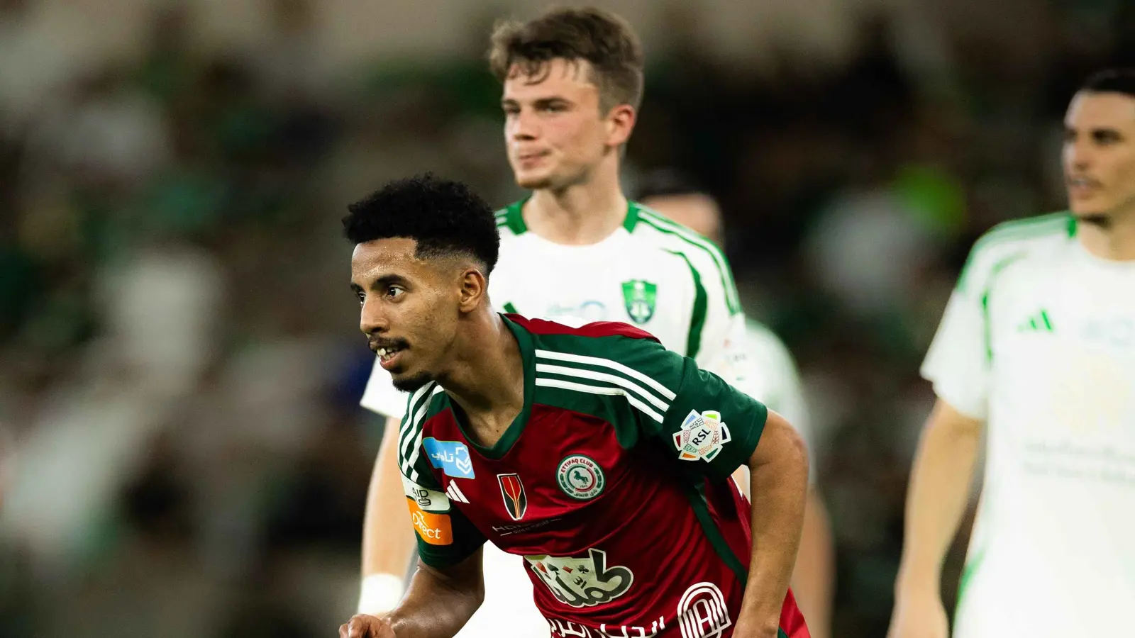 الاتفاق يصعق الأهلي ويحرمه من الصعود للمركز الرابع بالدوري السعودي (فيديو)