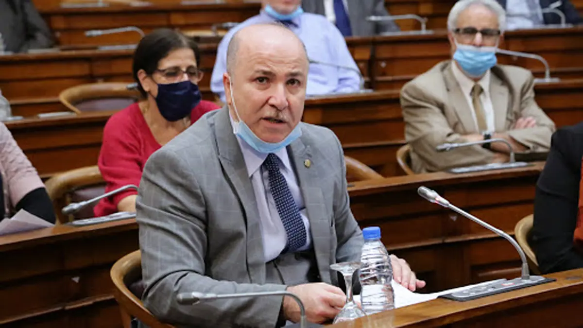 الجزائر تعتزم إطلاق  التأمين الإسلامي وإنشاء بنوك في أفريقيا