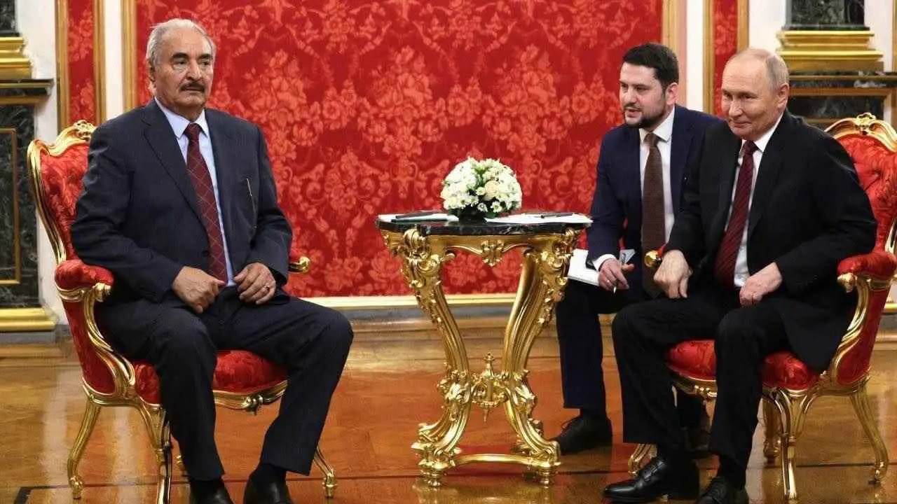 حفتر يلتقي بوتين في الكرملين