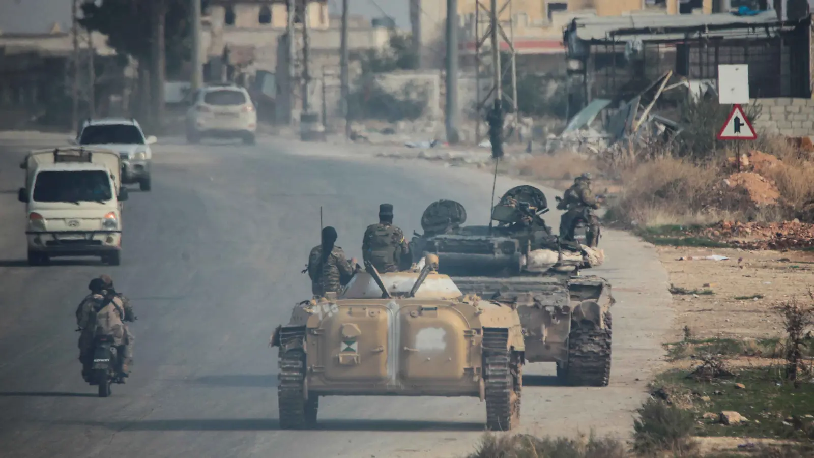 المرصد: الجيش السوري "يحسم" معركة جبل زين العابدين