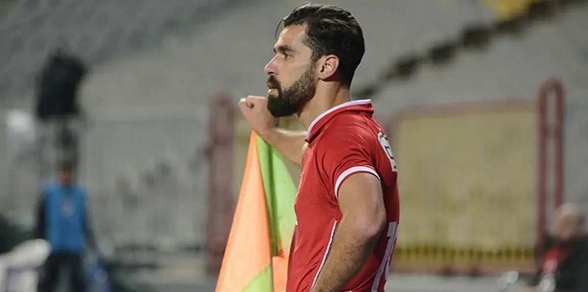 حقيقة مفاوضات الزمالك مع عبدالله السعيد لاعب النادي الأهلي (فيديو)