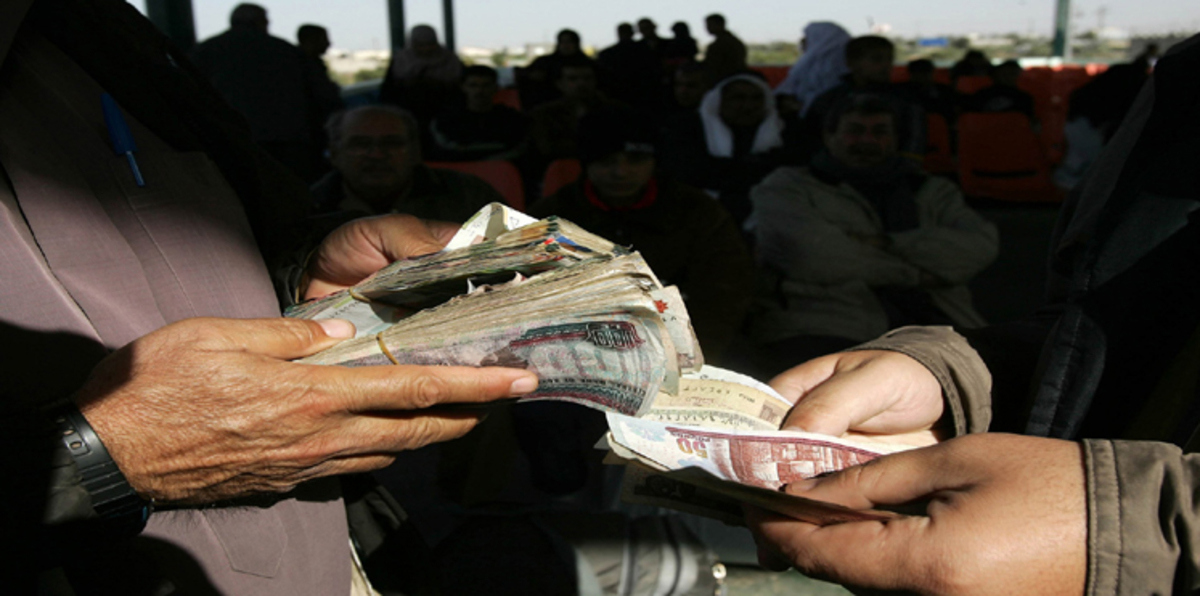 للمرة الأولى.. الحكومة المصرية تؤكّد رسميًا عزمها تعويم الجنيه