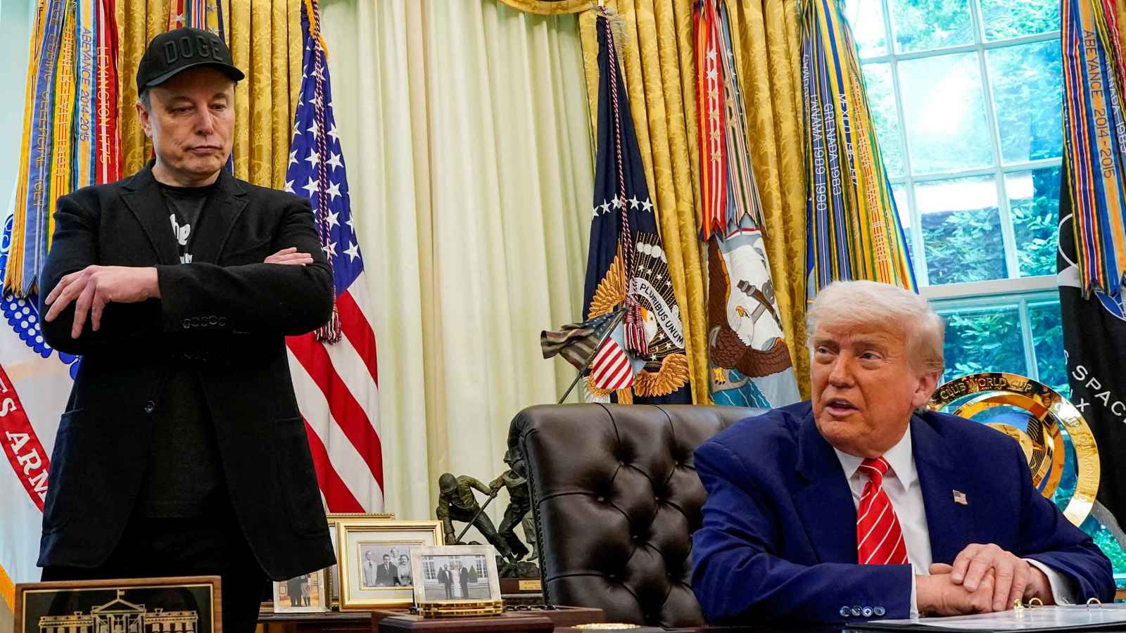 بينها البنتاغون وناسا.. فريق ماسك "يخترق" 7 وكالات أمريكية