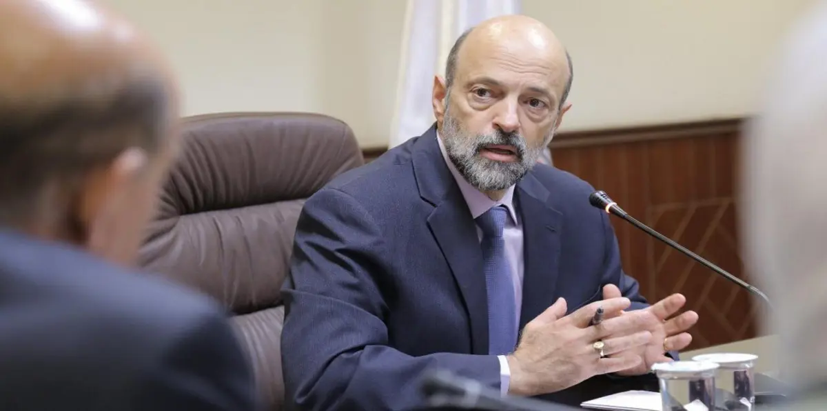 بعد أنباء عن عزمه الاستقالة.. الرزاز: لا أستسلم بسهولة