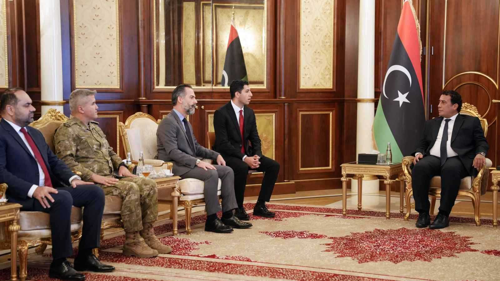 سفير تركيا لدى ليبيا: سنقدم تقريراً كاملاً بشأن تحطم طائرة الحداد