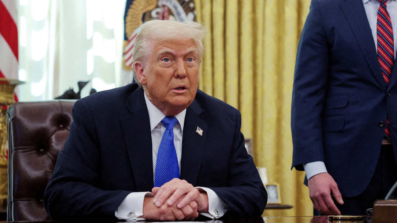 ما حقيقة استخدام ترامب للقضاء في مواجهة "أسوشيتد برس"؟