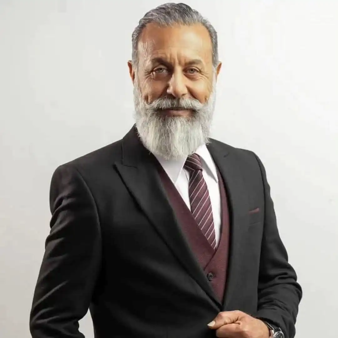 إياد الطائي