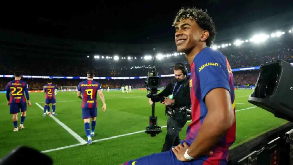 صراع شرس.. 3 أشياء يحتاجها لامين يامال لحسم الكرة الذهبية