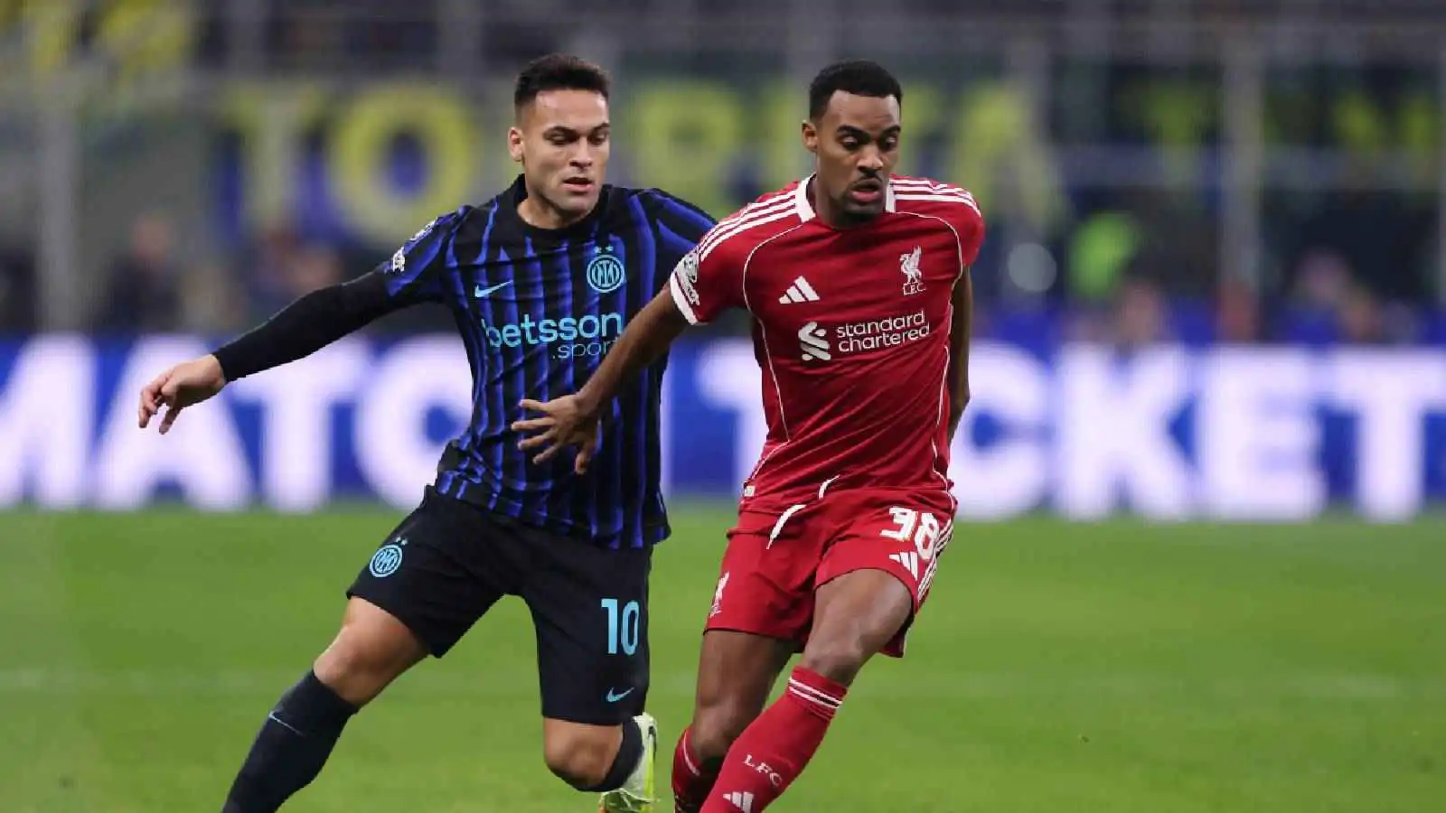ملخص وهدف ورجل مباراة إنتر ميلان وليفربول في دوري أبطال أوروبا