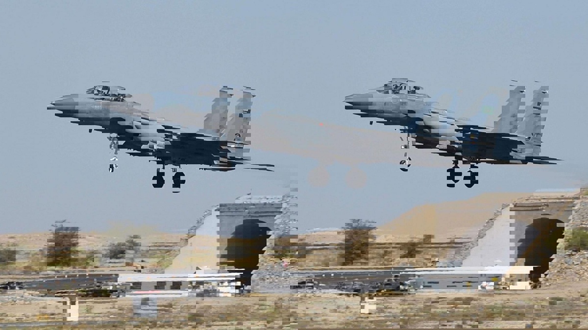 خسائر فادحة للحوثيين في محافظة حجة إثر غارات لطيران التحالف