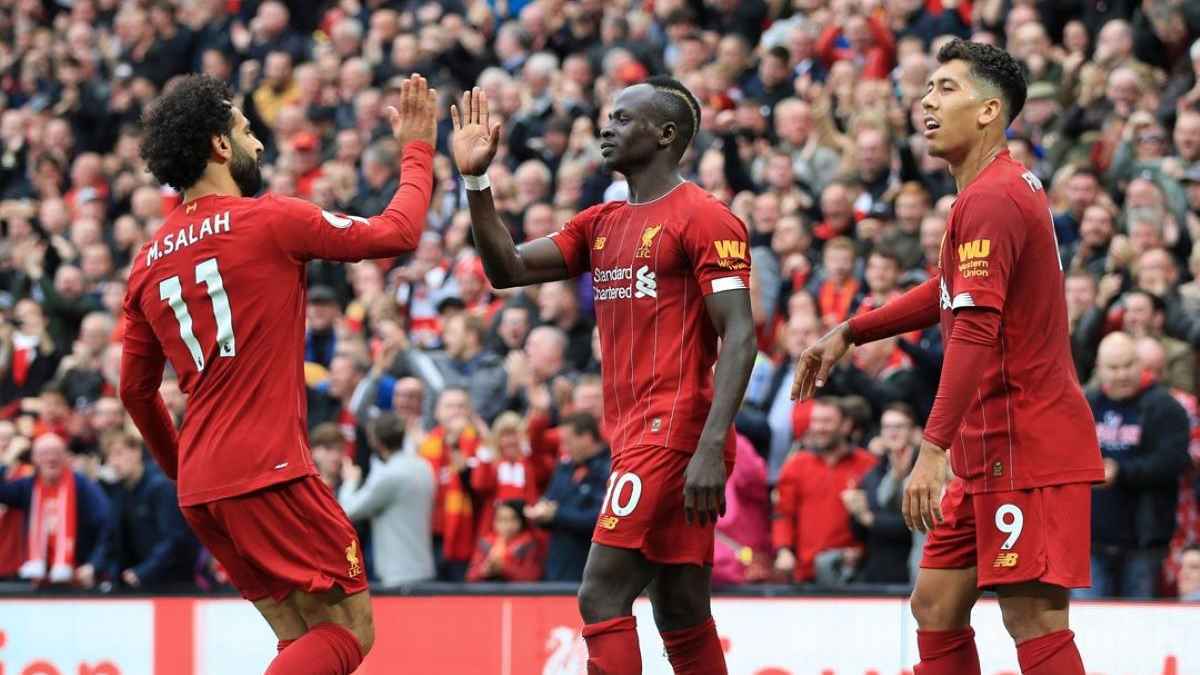 نجم الأهلي السعودي يتصدرهم.. أفضل 15 برازيليا في تاريخ الدوري الإنجليزي