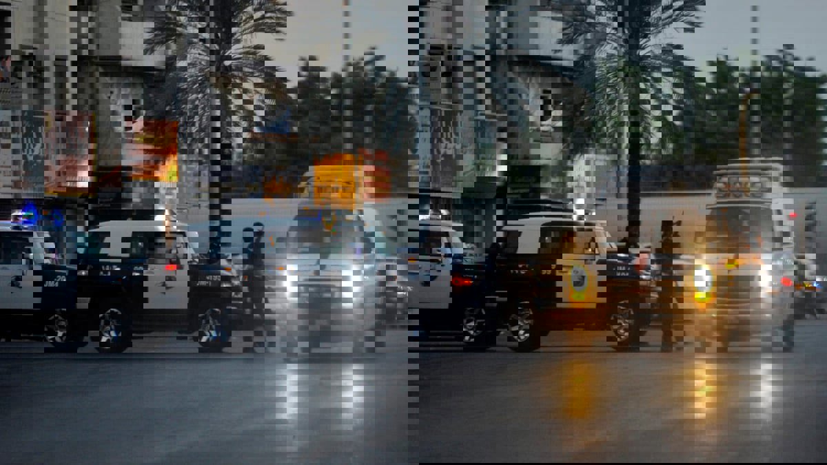 السعودية.. القبض على يمني ادعى وجود قرارات لـ"تصحيح أوضاع بعض المقيمين"