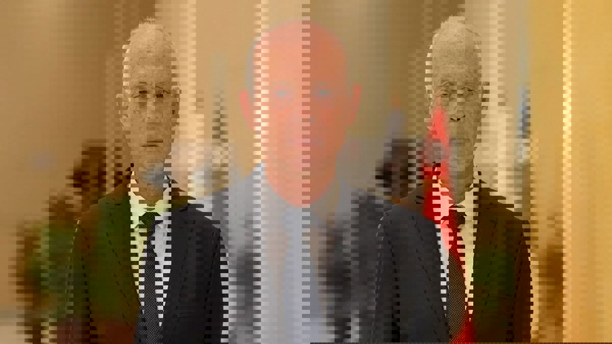 تمهيدا لوضع دستور جديد.. الرئيس التونسي يعلن عن لجنتين للإصلاحات