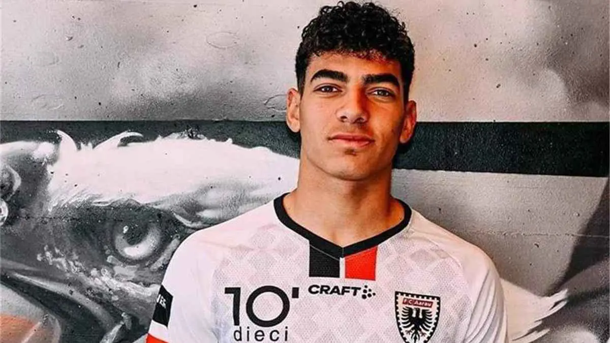 "جوهرة" الأهلي المصري ينتقل إلى الدوري السويسري