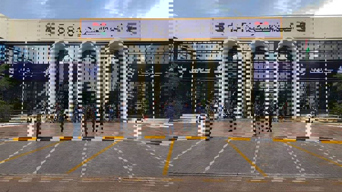 ليبيا.. الغموض يلف مصير اللجنة العسكرية "5+5" مع تواصل الانقسامات