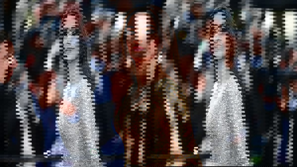 النجمة الهندية سونام كابور تشارك في حفل "ميدل بيست" بالسعودية