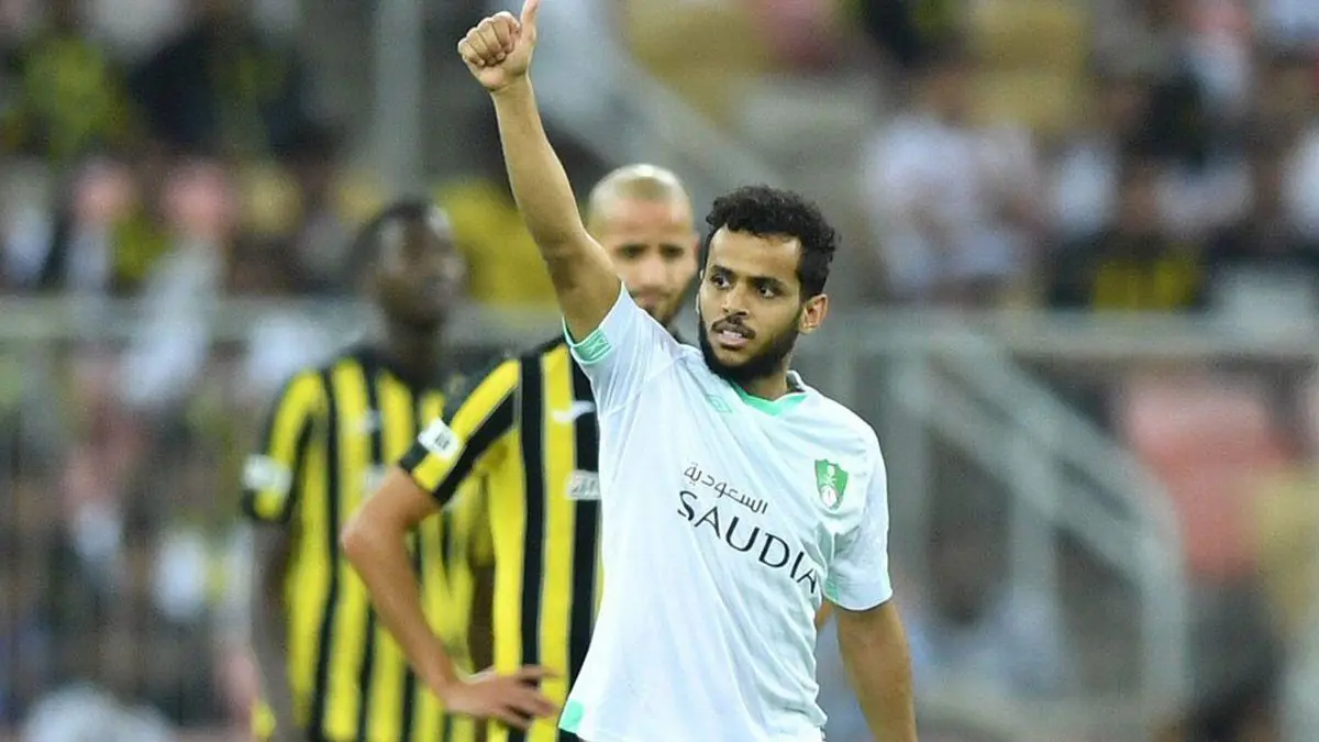 تطور في ملف تجديد عبدالفتاح عسيري للأهلي السعودي