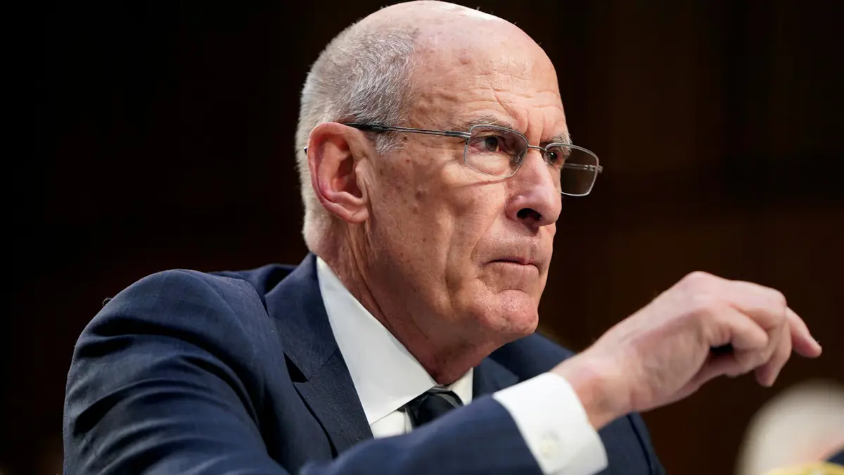 ترامب يعتزم تعيين راتكليف مديرًا للمخابرات