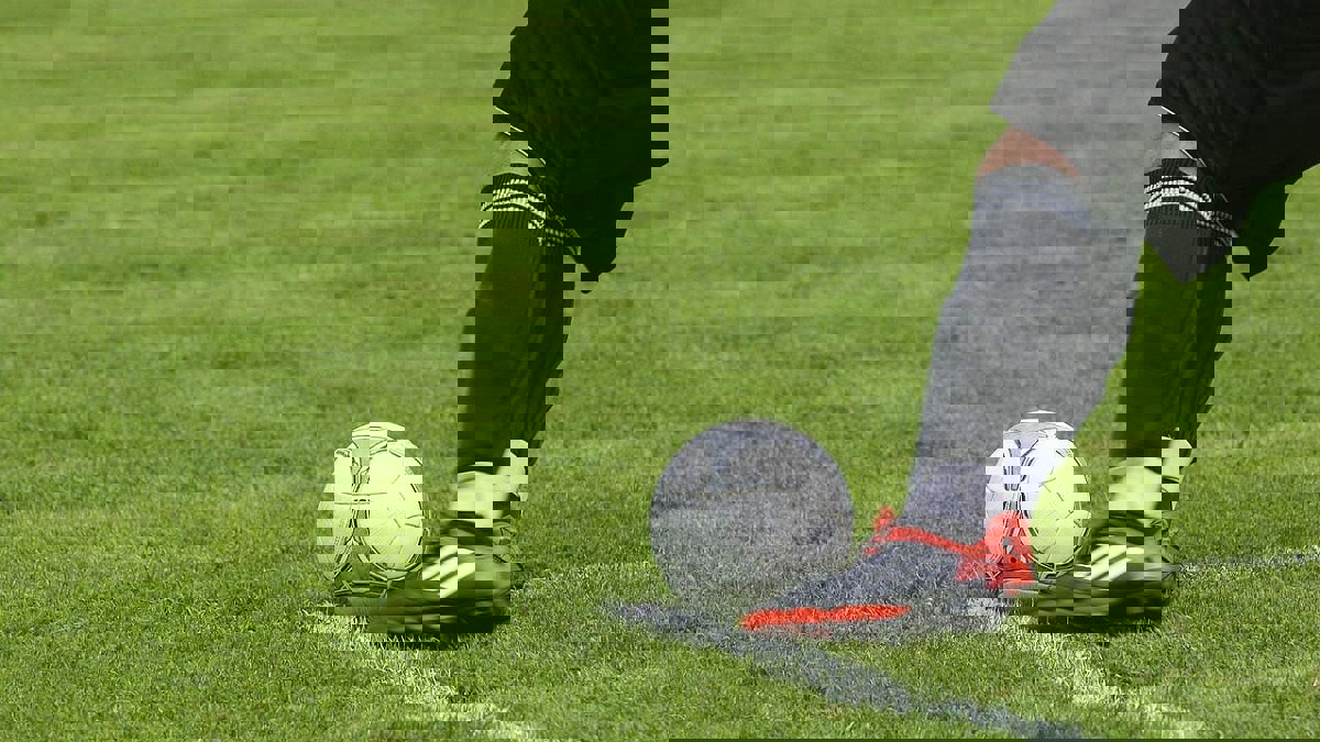 بينها مصر.. لاعبون في دول بأمريكا الجنوبية وأفريقيا يعتمدون على مساعدات غذائية