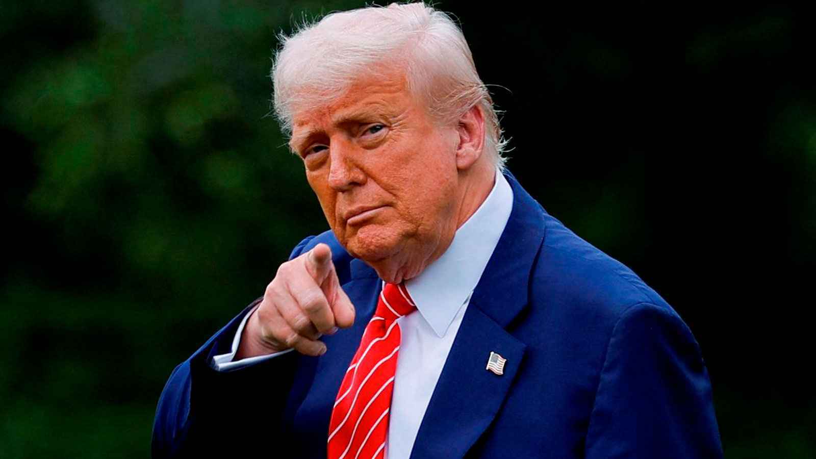 قوضوا روايته بشأن ضربة إيران.. ترامب يتوعد بـ"فضح" مصادر الصحفيين