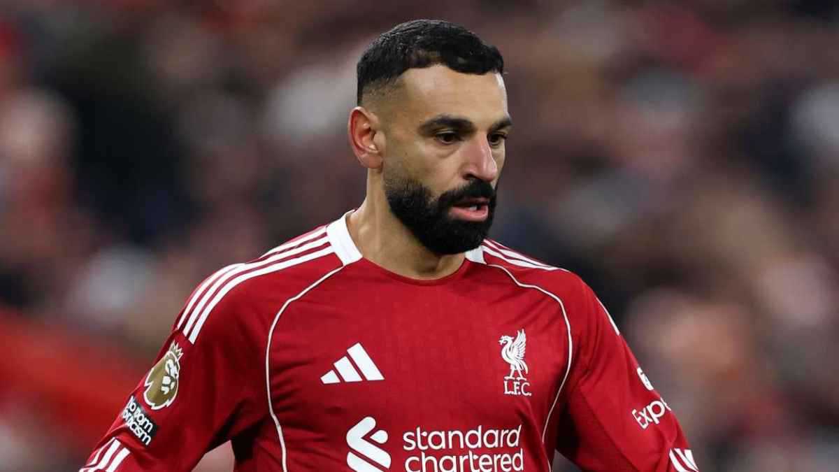 هل سيشارك محمد صلاح أساسياً أمام ليدز يونايتد؟ 