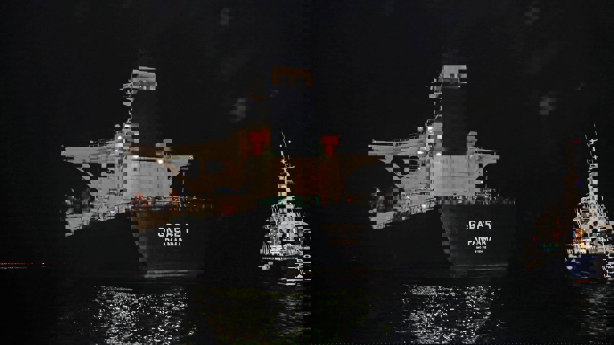 بريطانيا: على إيران الالتزام بما قدمته من ضمانات بشأن الناقلة "جريس 1"