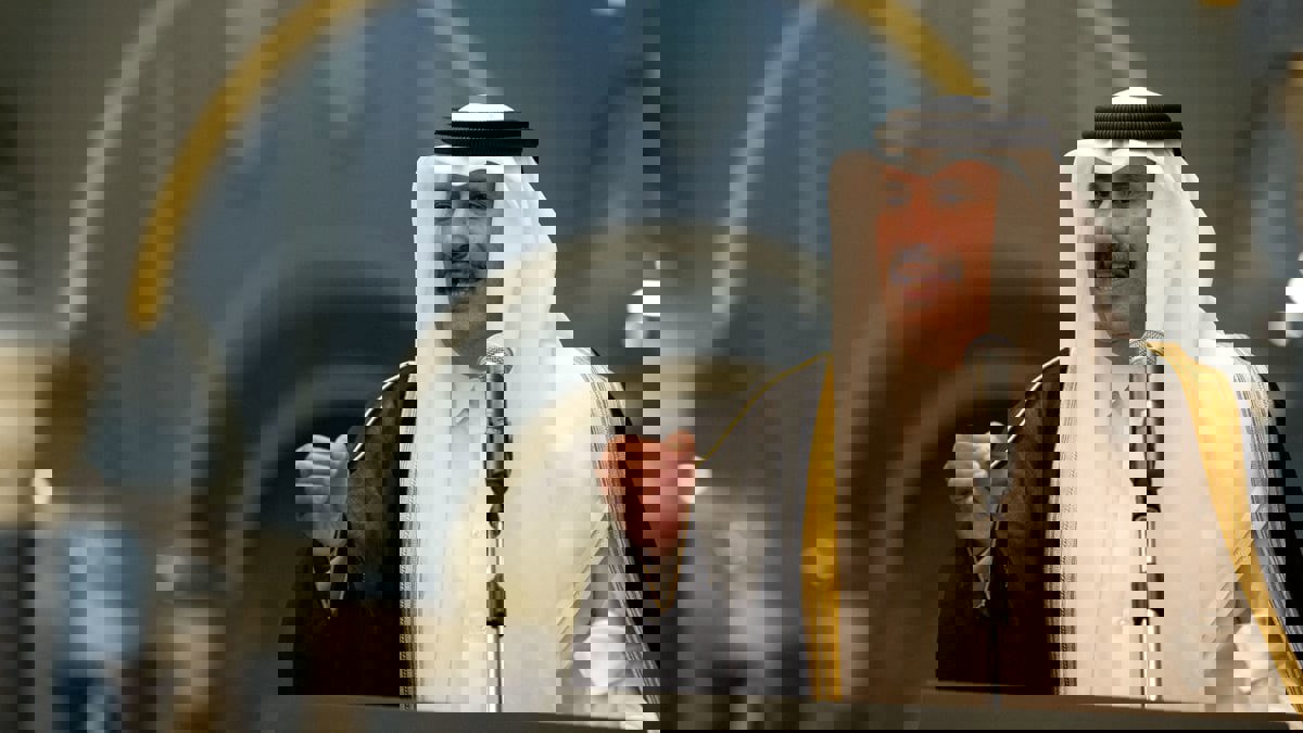 "عراب الديمقراطية" حمد بن جاسم ينتقد الاحتجاجات في قطر