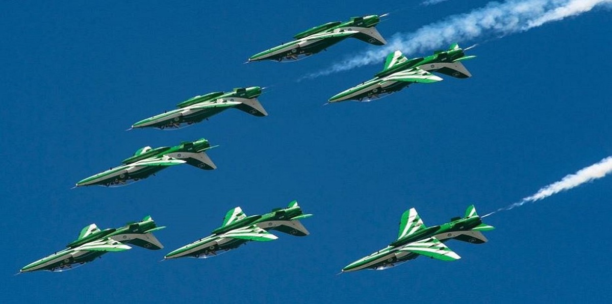 "الصقور السعودية" تحلّق بسماء إسلام آباد في ذكرى استقلال باكستان (صور)