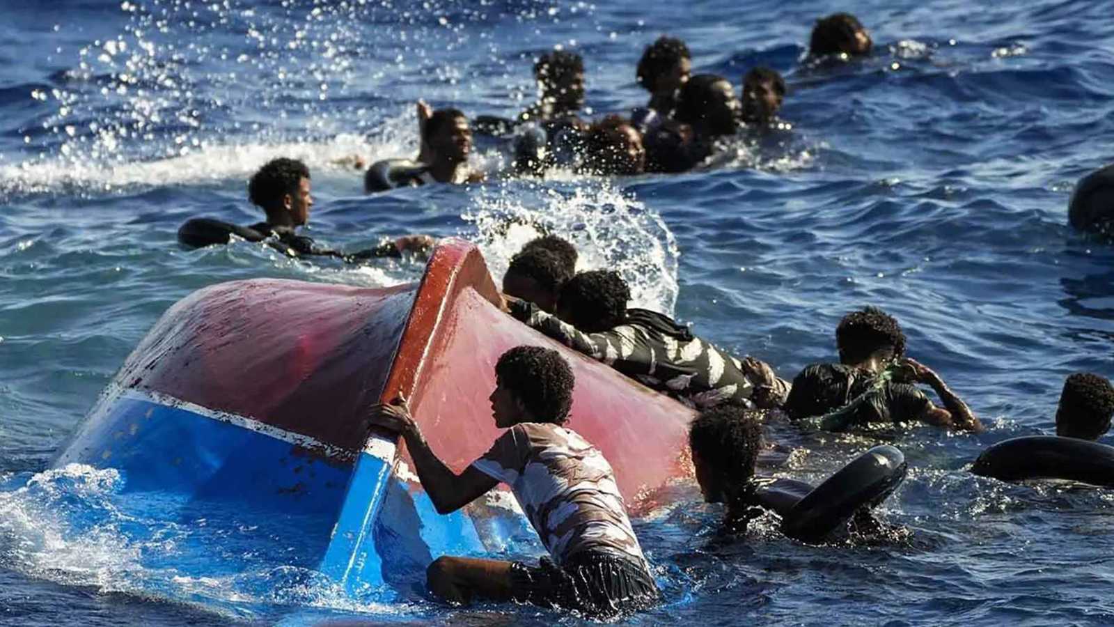 عائلات ومزارعون.. عشرات القتلى في غرق عبارة شمال مالي