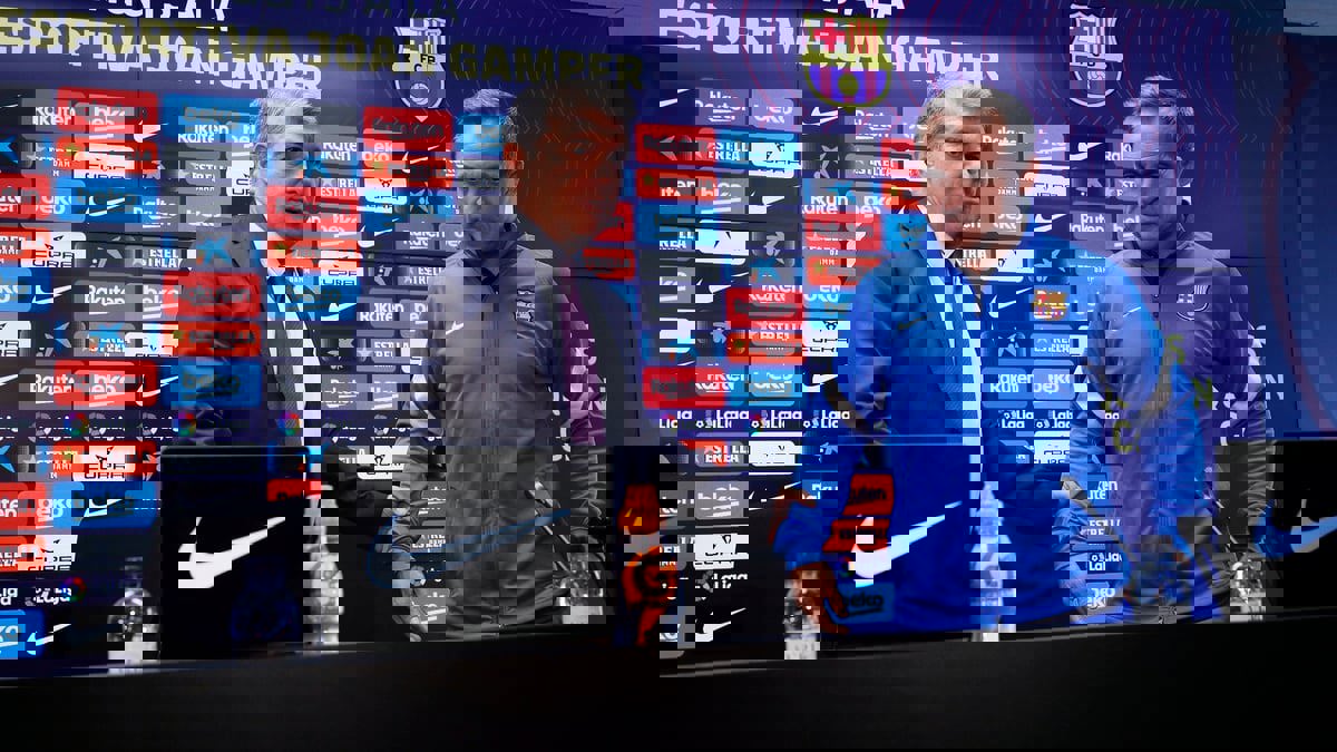 لابورتا: برشلونة تأخر في إقالة كومان ونتواصل مع تشافي