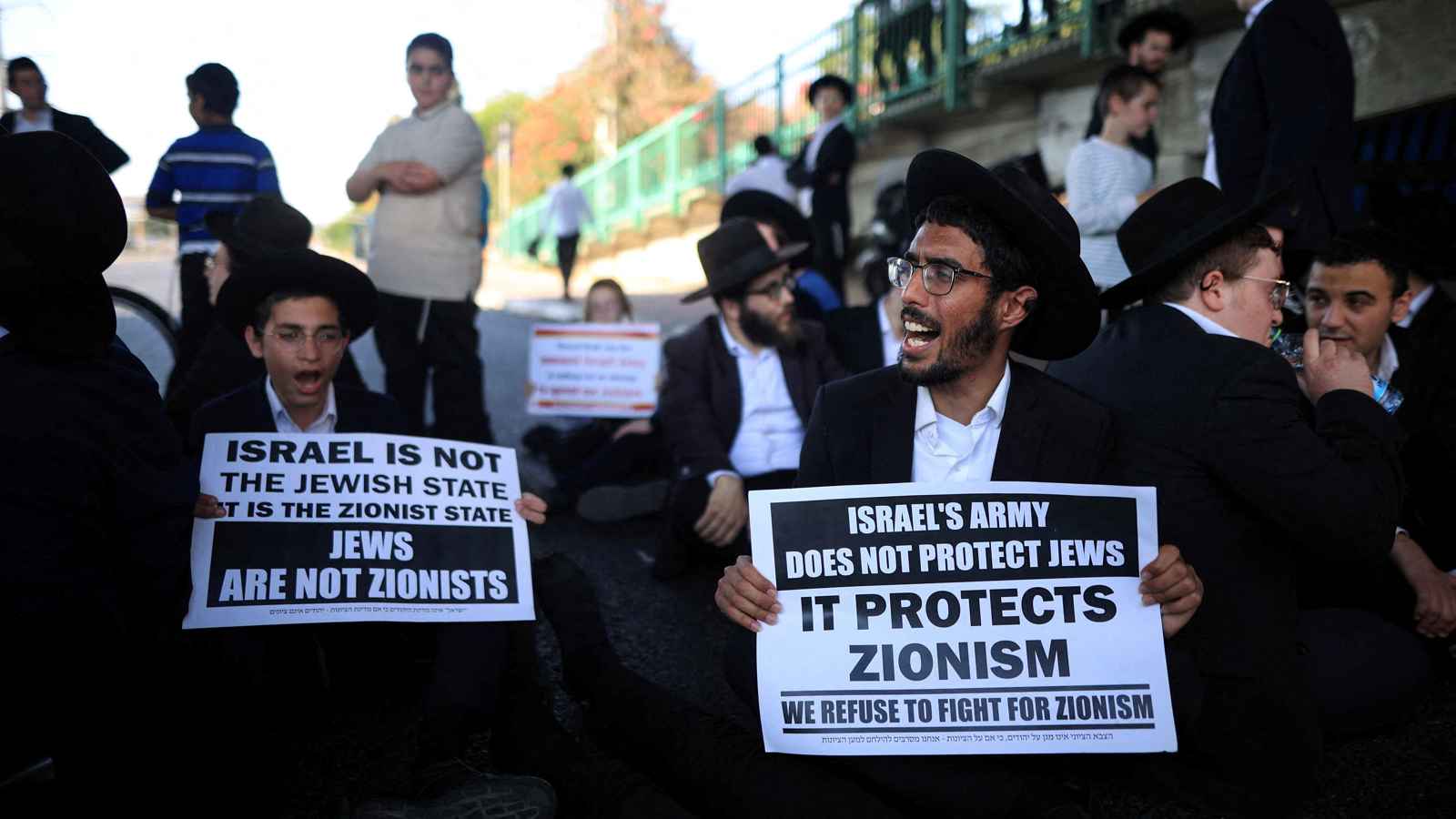 كشفته حرب غزة.. إعفاء الحريديم من التجنيد يهدد بتفجير وحدة إسرائيل