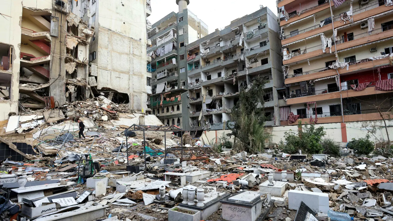 "اختراقات".. الجيش الإسرائيلي يقصف 6 مناطق في جنوب‎ لبنان