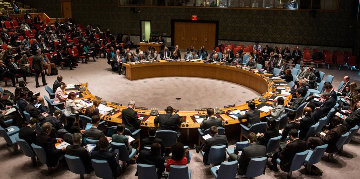 مجلس الأمن يقف دقيقة صمت ويدين الهجوم على الأقباط في مصر