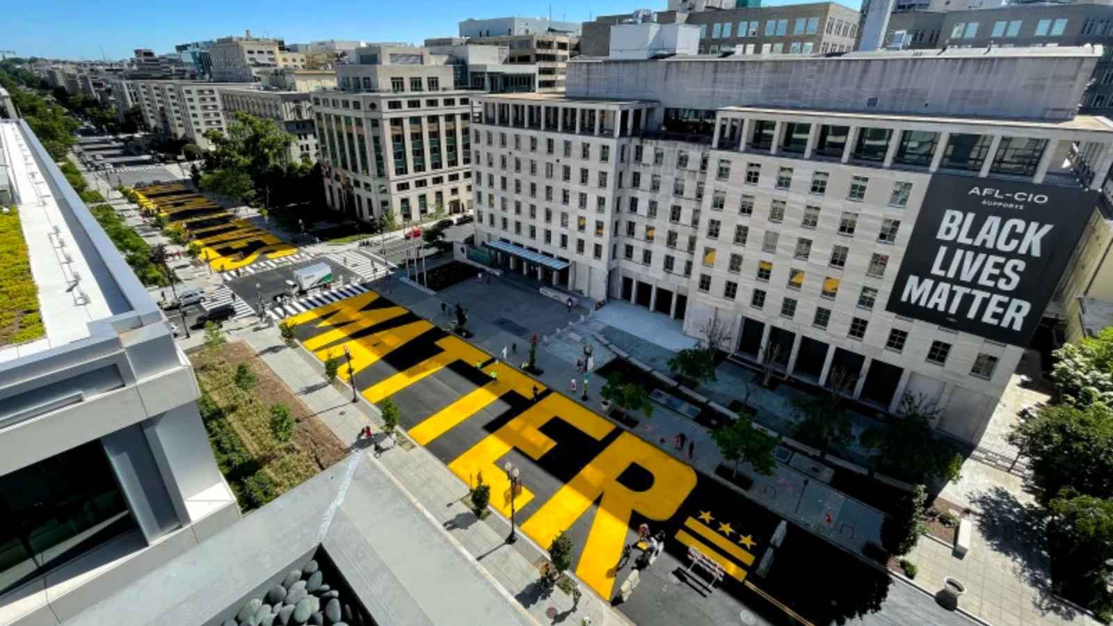 بضغط جمهوري.. إزالة جدارية "حياة السود مهمة" في واشنطن