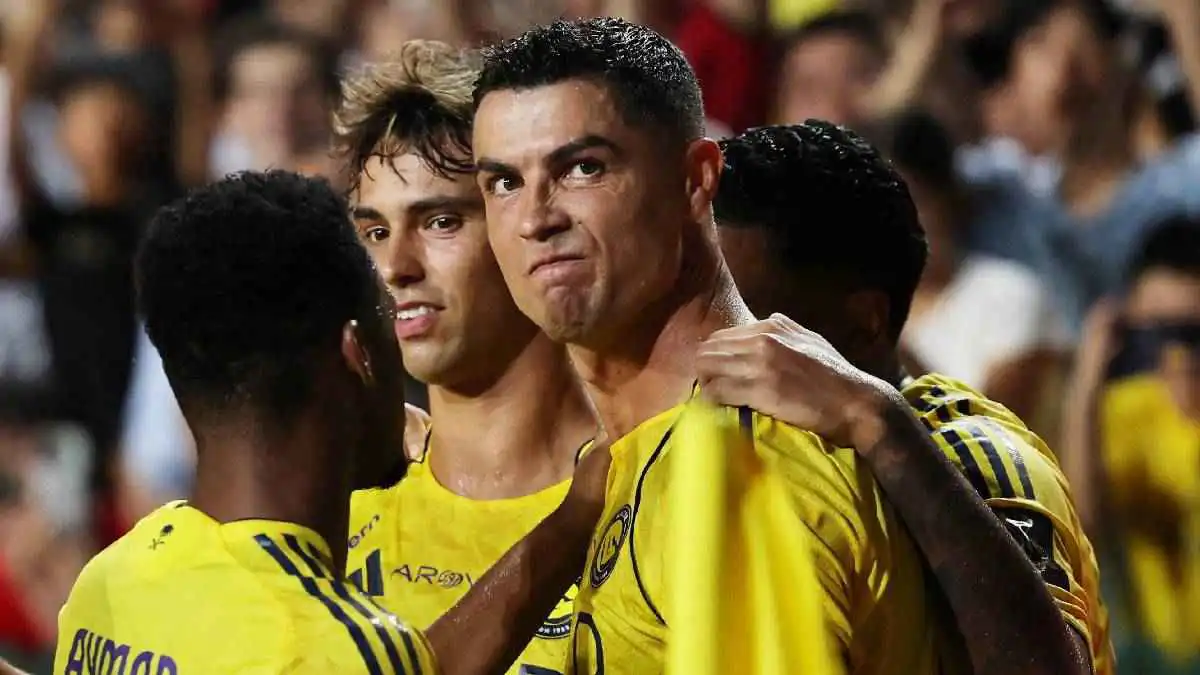 حرام يلعب.. أكثر لاعب أثار استياء جمهور النصر بعد الخسارة أمام الأهلي