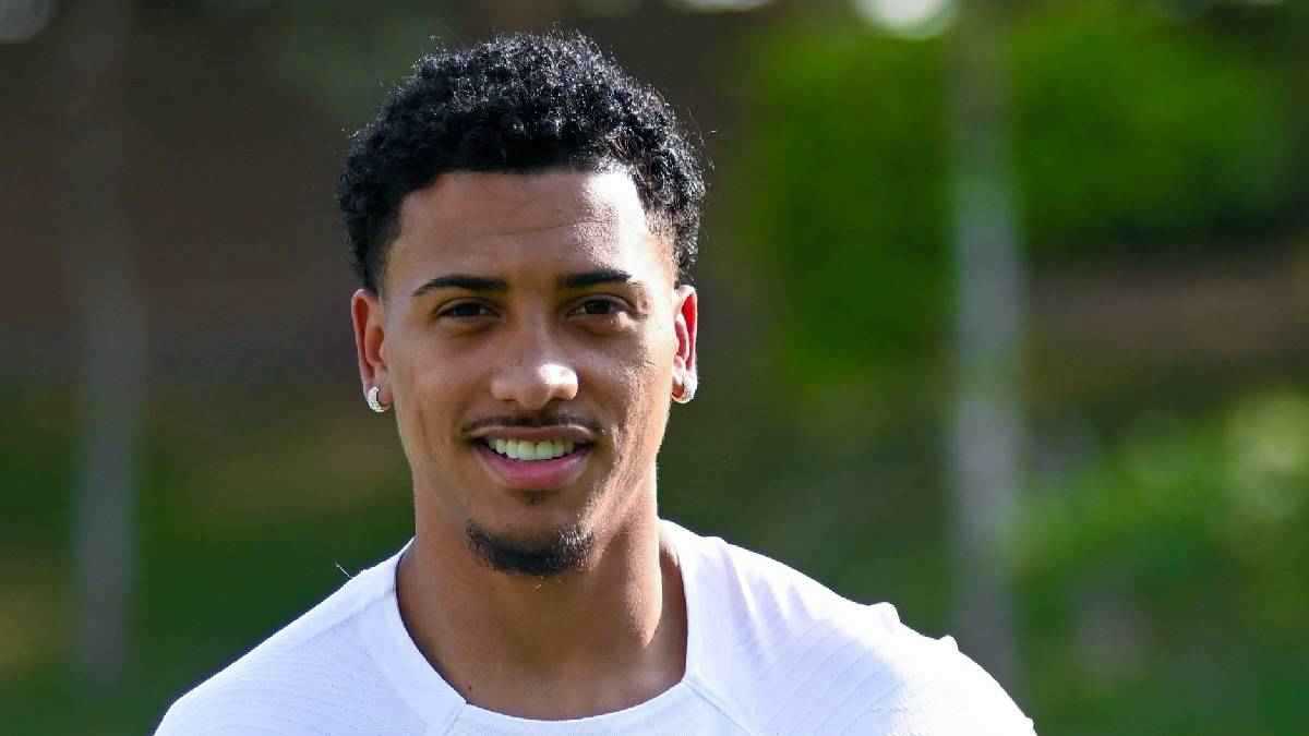 الأغلى منذ 5 سنوات.. تعليق ناري من عضو مجلس الزمالك حول صفقة خوان بيزيرا (فيديو)