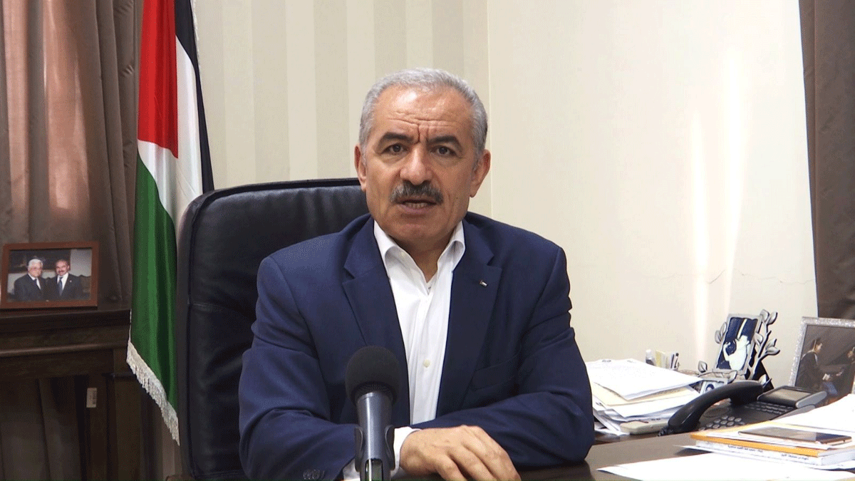 اشتية يدعو الأطباء الفلسطينيين في أراضي 48 للعمل في المستشفيات الفلسطينية