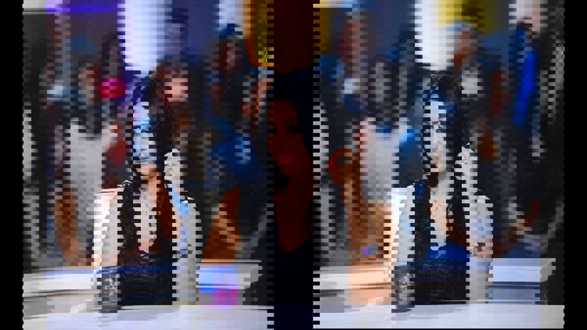 صافيناز: تعرضت للخيانة من جميع الرجال.. وهذه تفاصيل أزمتي مع اللاعب صالح جمعة (فيديو)