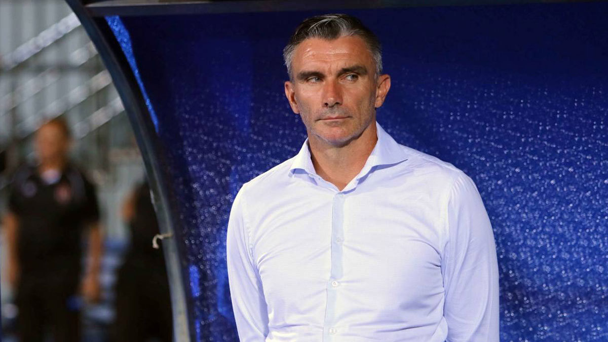 مرتضى منصور يكشف كواليس التعاقد مع كارتيرون وأسباب إقالة ميتشو (فيديو)