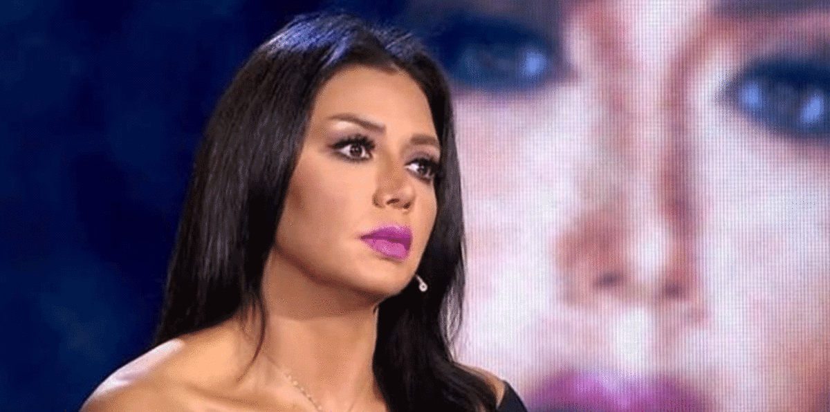 الفنانة رانيا يوسف تعلن طلاقها من زوجها