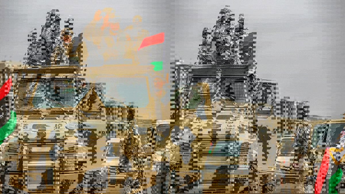 ليبيا...هل تعصف أزمة الدبيبة والجيش بمسار توحيد المؤسسة العسكرية؟